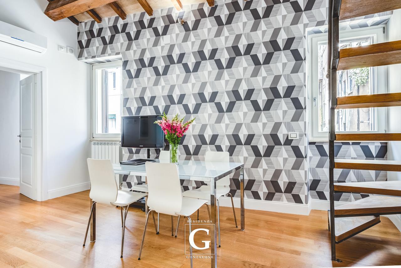 Residenza Gonfalone โรม ภายนอก รูปภาพ